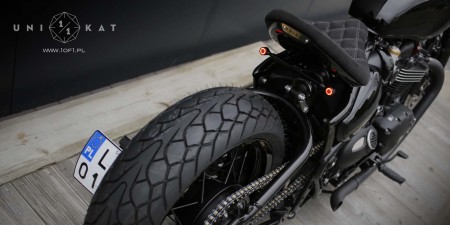 BOBBER_BLAAAKcustomPan22.jpg